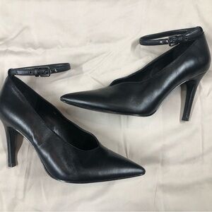 Nine West Black Pointed-Toe Ankle-Strap Heels